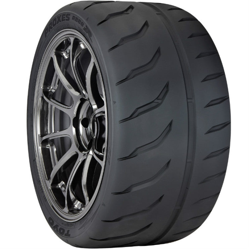 Toyo Proxes R888R Tire - 245/45ZR16 94W TOY104330