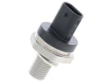 Load image into Gallery viewer, Oil Pressure Sensor