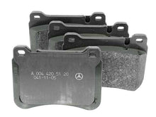 Load image into Gallery viewer, Brake Pad Set