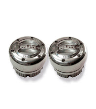 Load image into Gallery viewer, 19 Spline Premimun Manual Hub Internal Bolts Stainless Steel Mile Marker