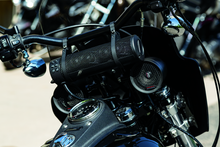 Load image into Gallery viewer, Kuryakyn Road Thunder Speaker Pods Bluetooth Audio Controller Black KUR2713