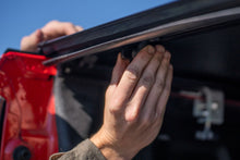 Load image into Gallery viewer, 19-23-gm-hard-flip-up-cover521_1.jpg