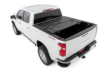 Load image into Gallery viewer, Hard Low Profile Bed Cover | 5'10" Bed | Chevy/GMC Sierra 1500 (19-26)/Silverado 1500 (19-26) 