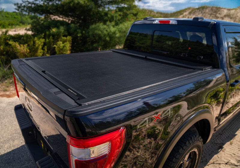 Roll-N-Lock 2022 Toyota Tundra Crew Cab/Double Cab 66.7in M-Series Retractable Tonneau Cover RNLLG575M