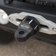 Load image into Gallery viewer, Winch Shackle Aluminum For 3/4 Inch and 7/8 Inch D-Rings Black Powdercoat Smittybilt