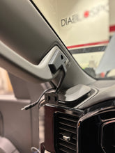 Load image into Gallery viewer, 28604_mountinstalled.jpg