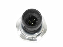 Load image into Gallery viewer, Oil Pressure Switch