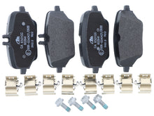 Load image into Gallery viewer, Brake Pad Set