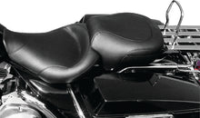 Load image into Gallery viewer, Mustang 97-07 Harley Road King, 06-07 Street Glide, 00-05 Eagle Std Touring Solo Seat - Black