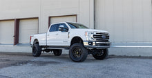 Load image into Gallery viewer, 49-27850_Ford_SD_8_5in_Lift_Kit-16.jpg