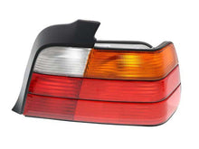Load image into Gallery viewer, Taillight