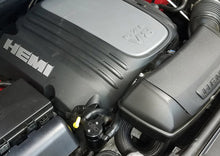 Load image into Gallery viewer, J&amp;L 11-25 Jeep Grand Cherokee 5.7L Passenger Side Oil Separator 3.0 - Black Anodized JLT3066P-B