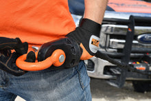 Load image into Gallery viewer, Winch Shackle Mount For 5/16 and 3/8 Inch Rope or Cable Mile Marker