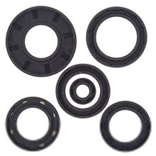 Load image into Gallery viewer, QuadBoss 04-06 Arctic Cat 650 V2 4x4 AT Oil Seal Set QBS564151