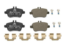 Load image into Gallery viewer, Brake Pad Set