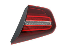 Load image into Gallery viewer, Taillight