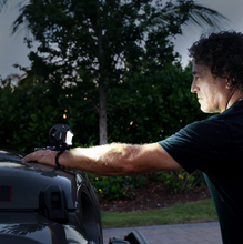 Load image into Gallery viewer, SeaSucker Light Bar Mount SEASM6110