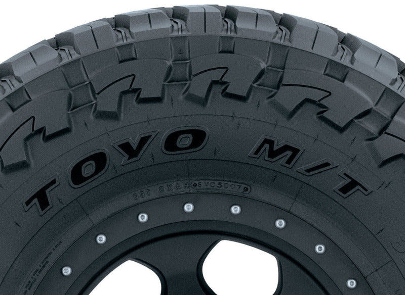 Toyo Open Country M/T Tire - 42X13.50R17 126Q TOY361320