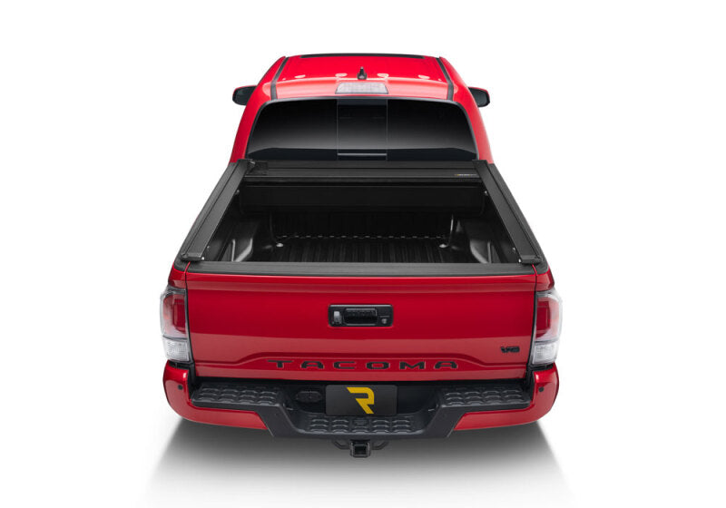 Retrax 07-18 Tundra CrewMax 5.5ft Bed with Deck Rail System RetraxPRO XR RTXT-80841