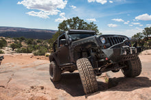 Load image into Gallery viewer, XRC Front Fenders 07-18 Wrangler JK Black Textured Smittybilt
