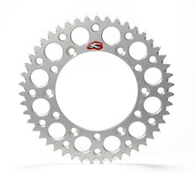 Load image into Gallery viewer, Renthal 2023 Yamaha WR 250F-450F / 01-07 WR250 Rear Grooved Sprocket - Silver 520-52P Teeth REN150U-520-52GBSI