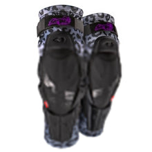 Load image into Gallery viewer, EVS Slayco96 Knee Guard Pair Ghost/Leopard - 2XL EVSSLAY96K-LP-XXL