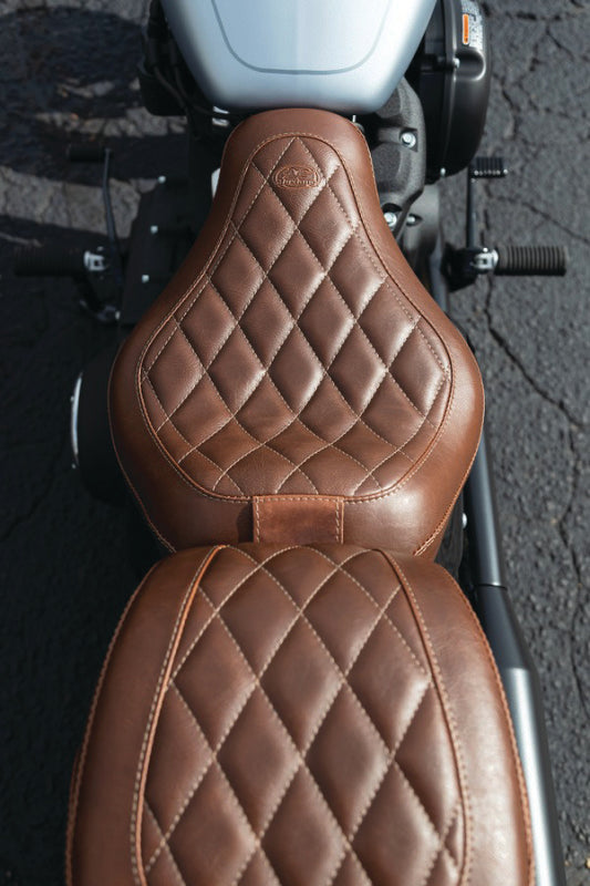 Mustang 18-21 Harley Street Bob Wide Tripper Solo Seat w/Driver Backrest Diamond Stitch - Brown