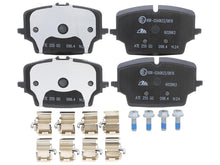 Load image into Gallery viewer, Brake Pad Set