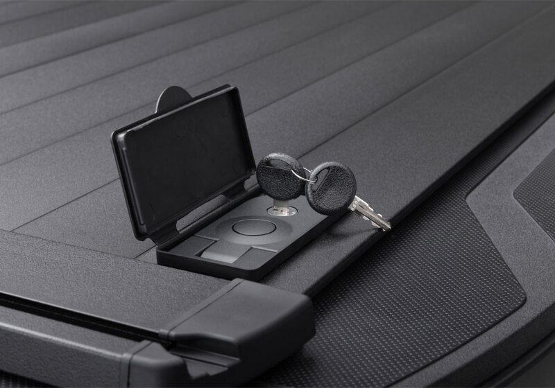 Retrax 2007-2020 Toyota Tundra CrewMax 5.5ft Bed RetraxPRO XR with Deck Rail System RTXT-80861