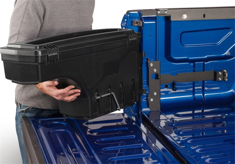 UnderCover 05-20 Toyota Tacoma Drivers Side Swing Case - Black Smooth UNDSC401D
