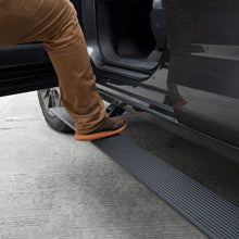 Load image into Gallery viewer, GR_E-BOARD_E1_Trucks-SUVs_005.jpg