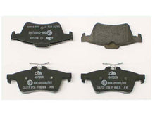 Load image into Gallery viewer, Brake Pad Set