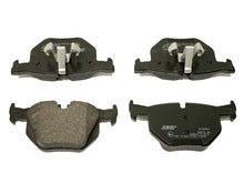 Load image into Gallery viewer, Brake Pad Set