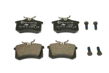 Load image into Gallery viewer, Brake Pad Set