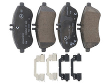 Load image into Gallery viewer, Brake Pad Set