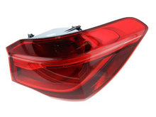 Load image into Gallery viewer, Taillight