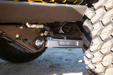 Load image into Gallery viewer, BRONCO_REAR_LINK_11_WEBLARGE.jpg