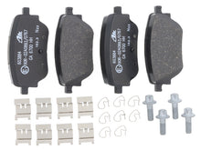 Load image into Gallery viewer, Brake Pad Set