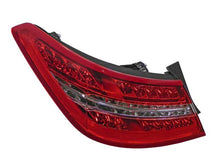 Load image into Gallery viewer, Taillight