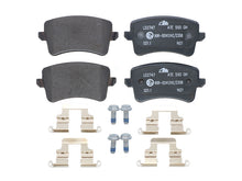 Load image into Gallery viewer, Brake Pad Set