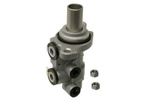 Load image into Gallery viewer, Brake Master Cylinder