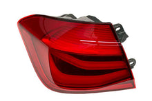 Load image into Gallery viewer, Taillight