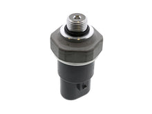 Load image into Gallery viewer, A/C Pressure Switch