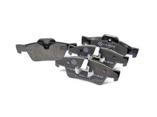 Load image into Gallery viewer, Brake Pad Set