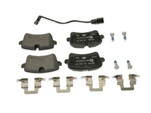 Load image into Gallery viewer, Brake Pad Set