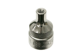 Socket