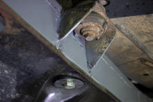 Load image into Gallery viewer, Rust Buster 1987-1995 Jeep Wrangler YJ Center Frame Section with Skid Plate Mount RB2014