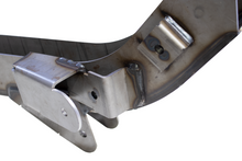 Load image into Gallery viewer, Rust Buster 2004-2006 Jeep Wrangler Unlimited LJ Rear Frame Control Arm Section RB4058