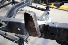 Load image into Gallery viewer, Front Bed Mount for 2005-2015 Toyota Tacoma Passenger Side Rust Buster Frameworks