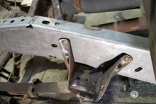 Load image into Gallery viewer, Rust Buster 1988-1998 Chevy/GMC C/K 1500/2500 Est Cab W/ 6 FT Bed Mid Frame Section RB7305